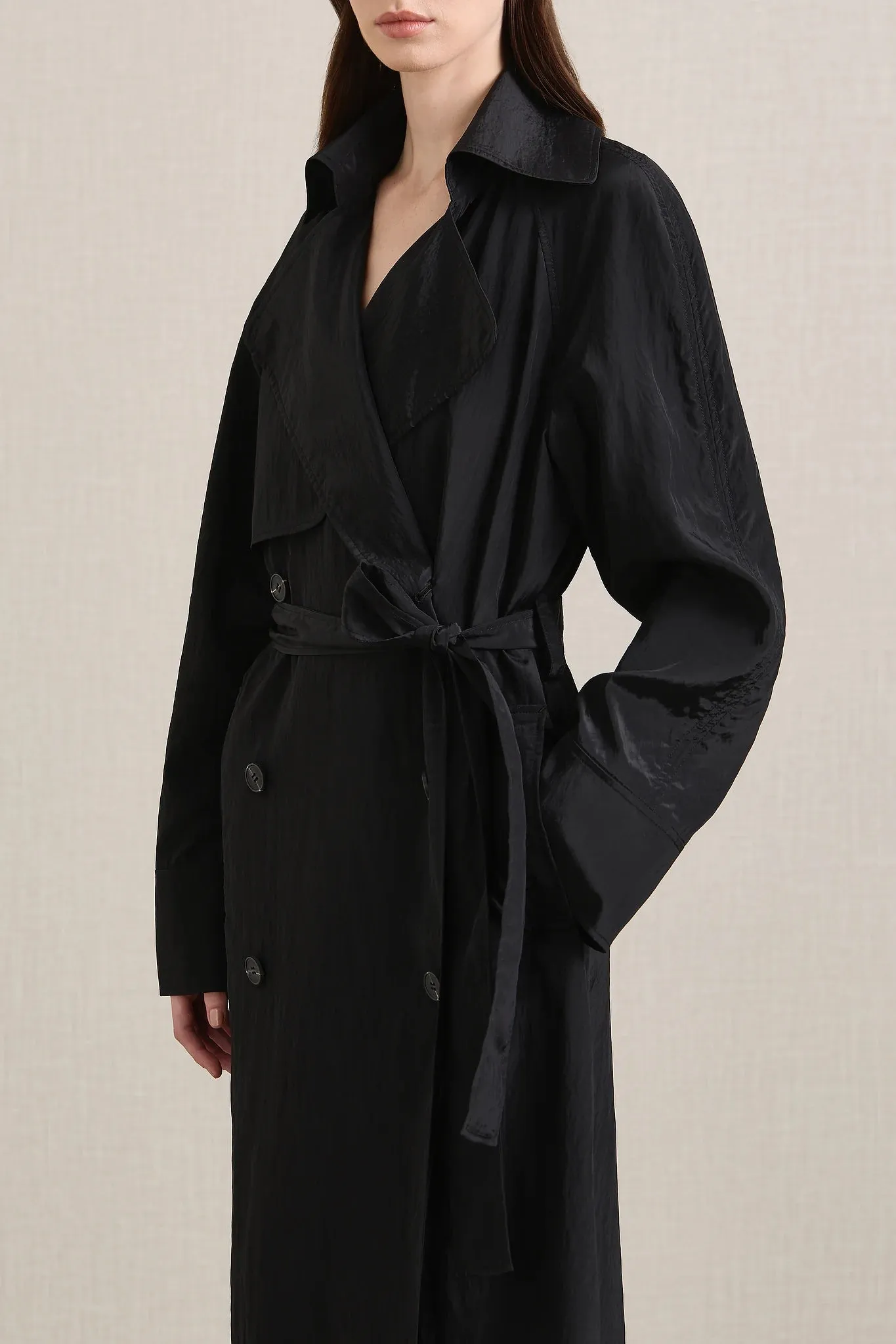 A.Emery The Ives Trench - Black