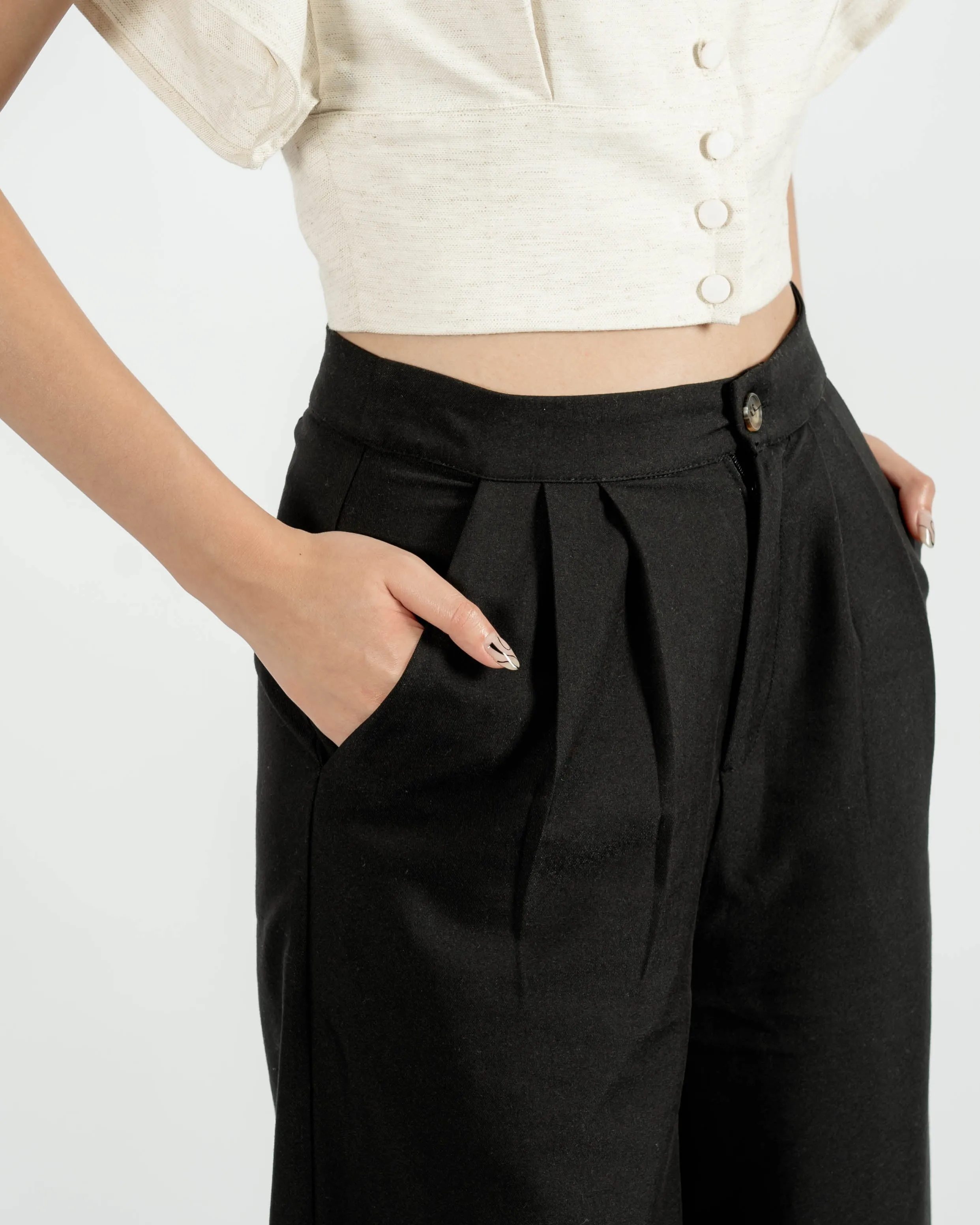 Lena Straight Cut Trousers (Black)