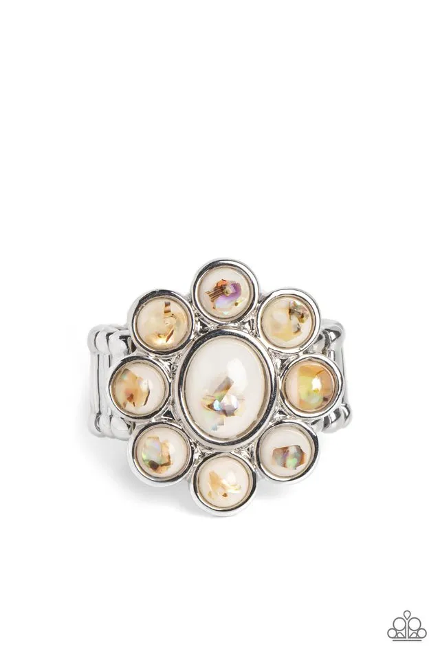 Paparazzi Ring ~ Time to SHELL-ebrate - White