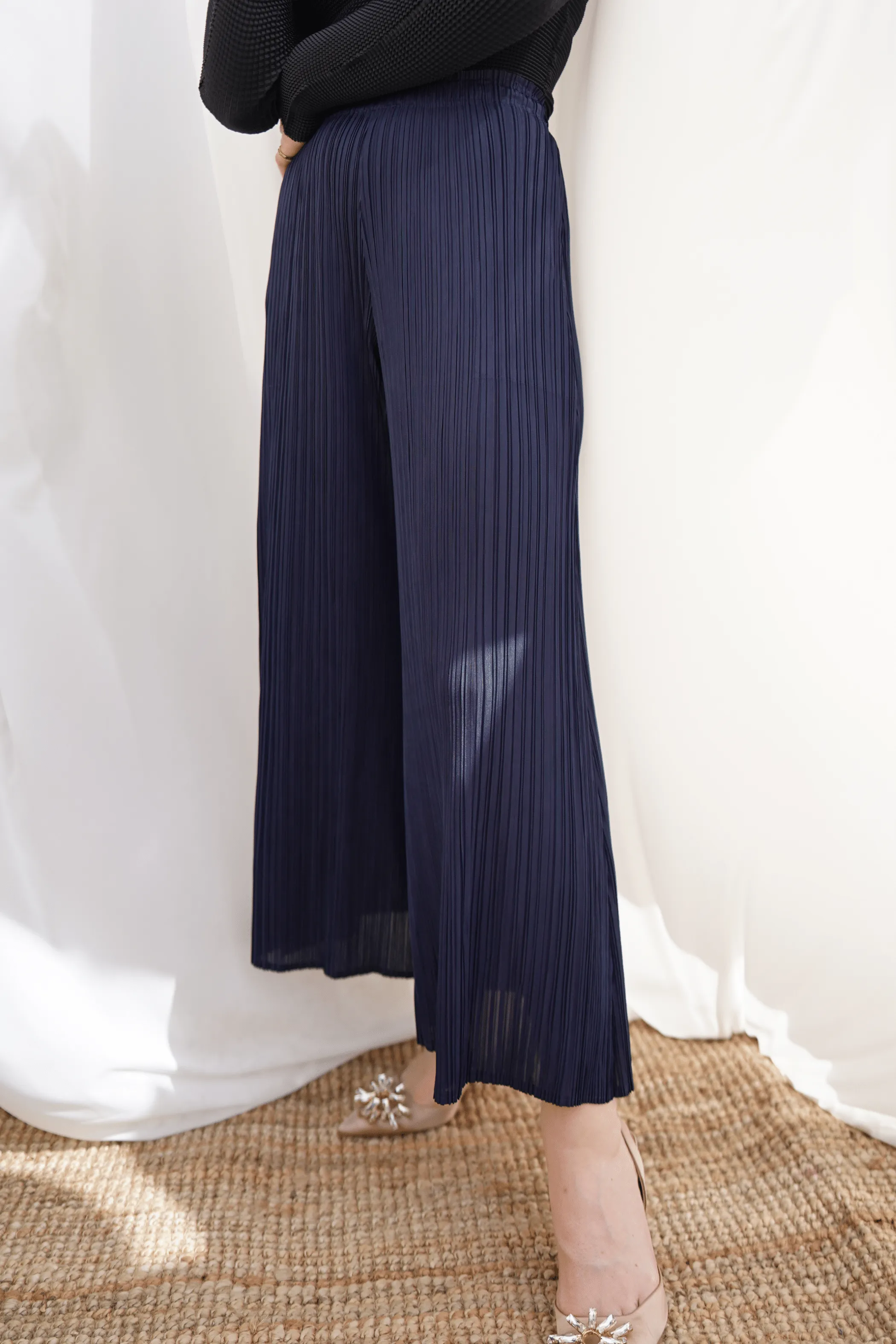 Paula Pleated Pants