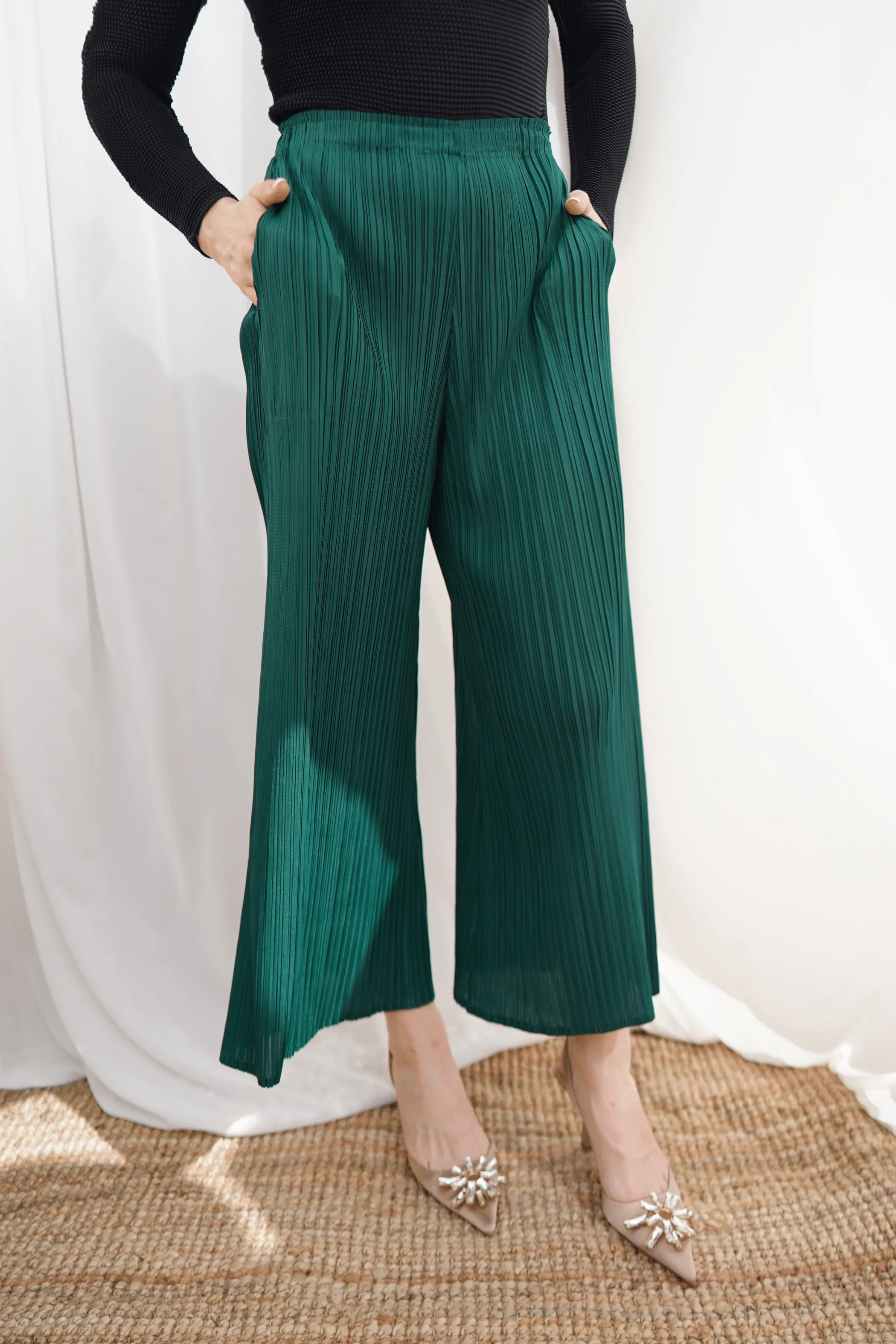 Paula Pleated Pants