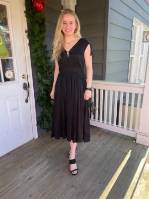 Sleeveless Black Crepe Midi Dress