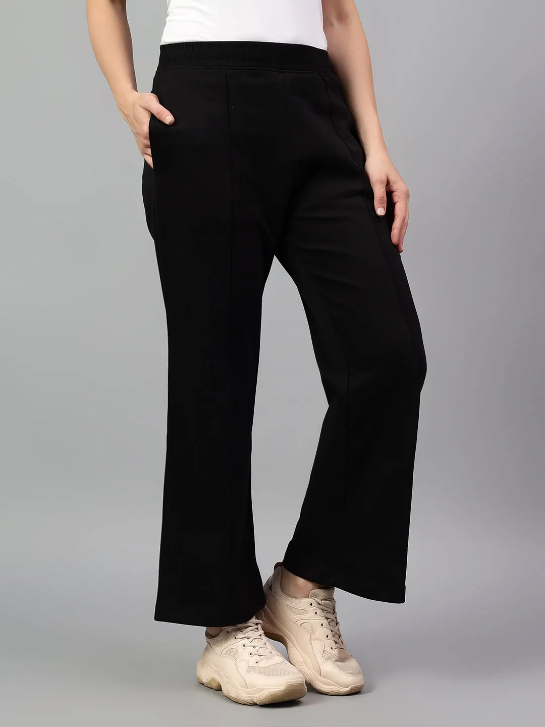 Women's Black Solid Casual Winter Trouser